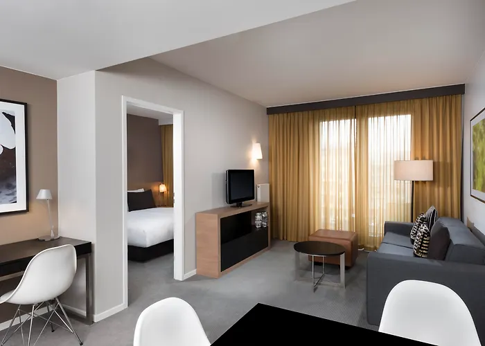 Adina Apartment Hotel Berlin Mitte